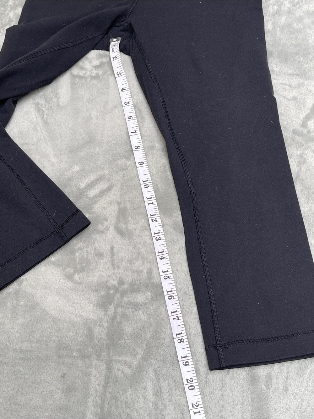 lululemon athletica Black cropped leggings yoga Pilates activewear loungewear 6 - Picture 6 of 6